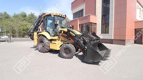 Экскаватор-погрузчик Профессионал PB 388T